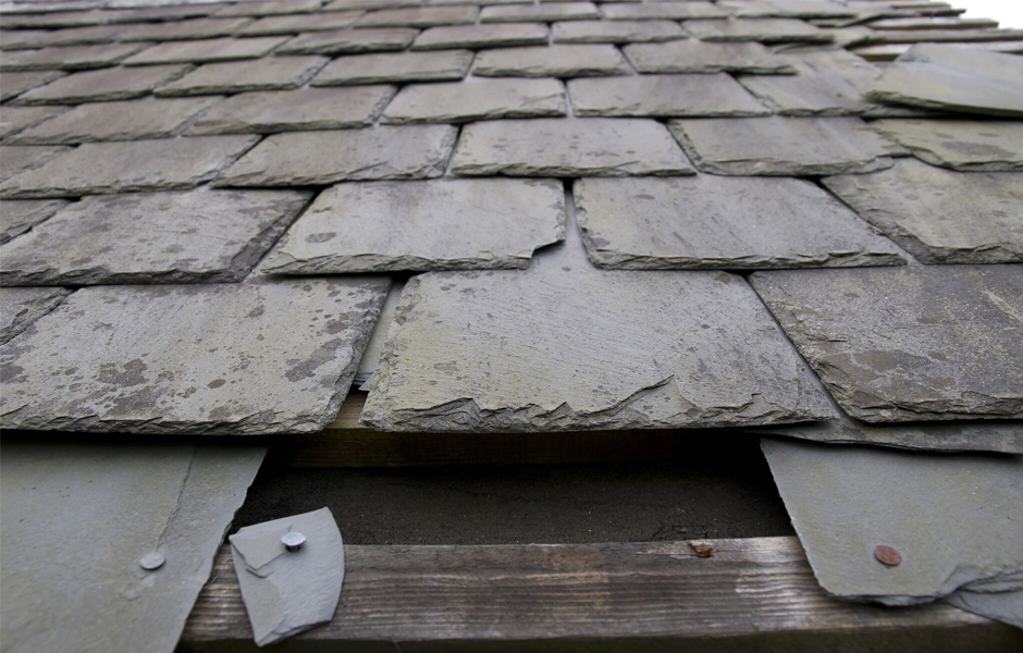 Obtain Professional Roof Tile Repair to Prevent Further Damage